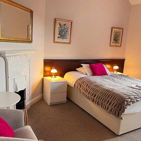 The Beechwood Bed & Breakfast Leeds  Exterior photo